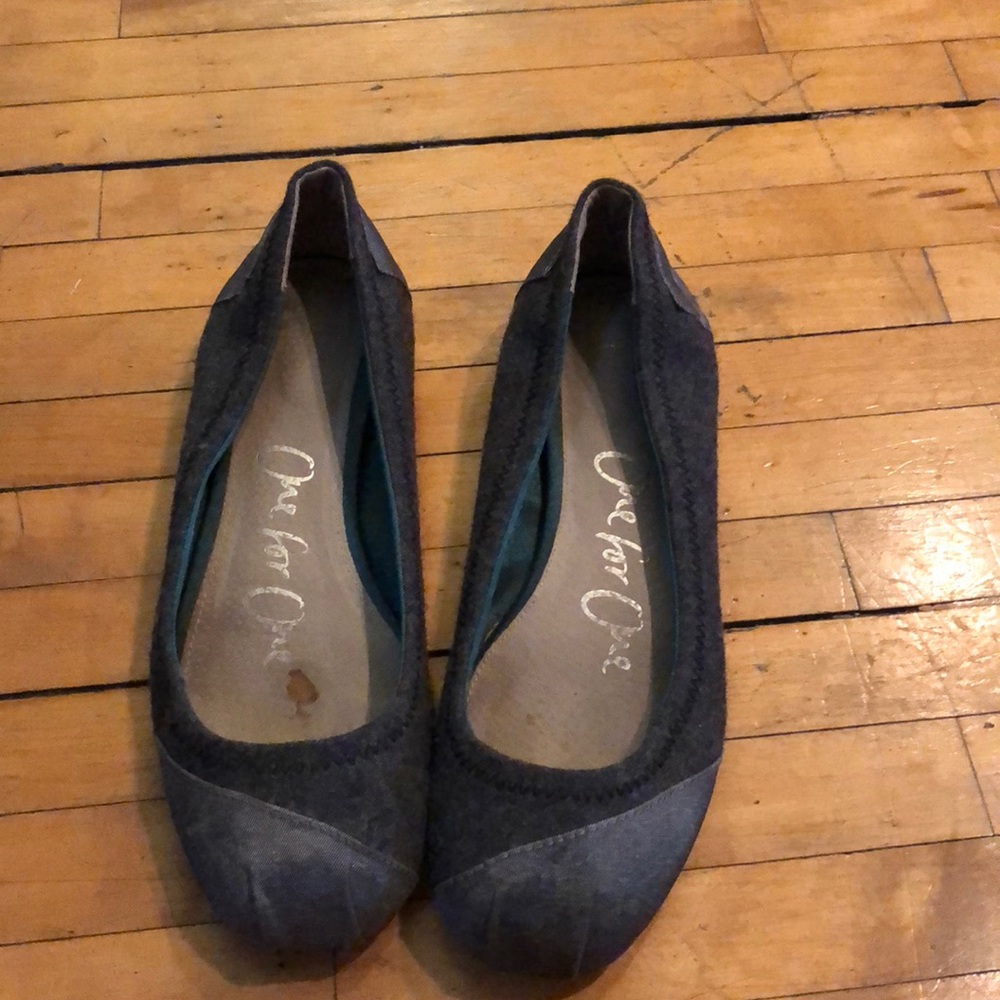 Toms shoes